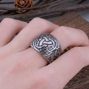 Viking Odin Warrior Rune Valknut Stainless Steel Ring Mens Creative Charm Locomotive Boyfriend Ring Jewelry Gift Wooden Box