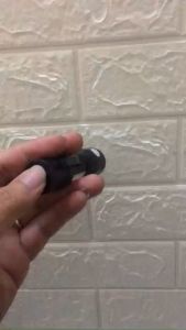 ĐÈN PIN MINI ZOOM CÓ KHOÁ GÀI THẮT LƯNG.