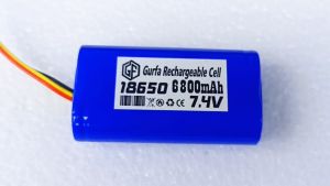 Baterai Charger / Baterai Remot Control / RC Li-ion 18650 6800mAh 7.4 Soket Putih 3 PIN