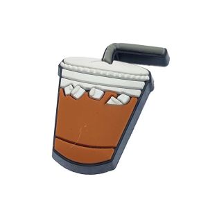 Crocs รองเท้าแตะรุ่นใหม่พร้อมหัวเข็มขัดลายการ์ตูน รองเท้าแตะรุ่นใหม่ Crocs ตกแต่งด้วยหัวเข็มขัดลายอาหารสุดน่ารัก