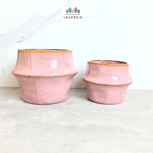 The Leaferie Harsha plant pots. flowerpot . flowerpots . flower pot . planter . planters . Ceramic