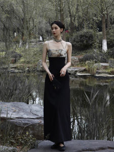 ชุดเดรสยาวแขนกุดพิมพ์ลายสไตล์จีนใหม่ ONMOON ฤดูร้อนปี 2022 กระโปรงทรงเอผ้าโพลีเอสเตอร์ ชุดเดรสยาวผู้หญิง