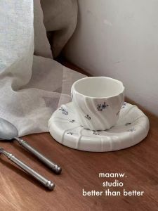 Maanw French Style Blue Floral Handheld Ceramic Coffee Cup Water Cup Dessert Plate Incense Candle Tray Vintage Aesthetic