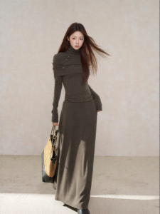 YIKEXIAOYEMEI | Đầm Maxi Draping Cao Cấp Định Hình Eo