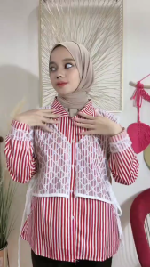 Atasan Wanita Blouse Kemeja Remaja Motif Salur Mix Burkat Korean Style