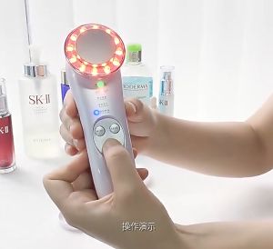 Máy Điện Di Da Mặt Ion Âm Dương Công Nghệ EMS và Ánh Sáng Sinh Học JOOU ES-1021