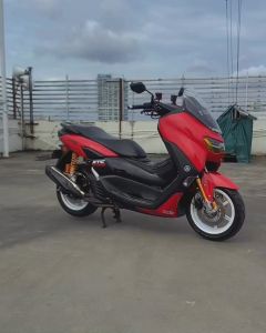 SKOTLET STIKER MOTOR MERAH GLOSY SKOTLET MERAH METALIK GLOSY SCOTLITE RED METALIK GLOSSY SCOTLAIT MERAH HARGA PROMO BISA COD
