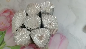 BỘ 50 KHUÔN NHÔM LÀM BÁNH BÒ BÁNH DA LỢN HÌNH TRÁI TIM 6.5 CM