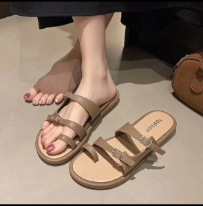 LM Women Flat Sandals Summer Fashion One Toe Multi Strap PVC Beach Slippers Casual Elegant SDM-2505