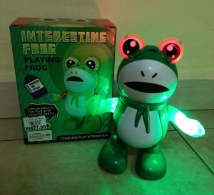 NEW ELECTRIC INTERESTING DANCING FROG WITH MUSIC AND COLORFUL LIGHT