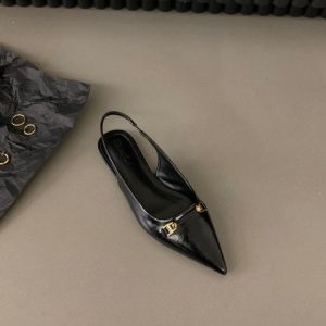 รองเท้าแตะส้นแบนสีดำสไตล์ฝรั่งเศส รองเท้าแตะส้นแบนแบบสวมหัว ทรงหัวแหลม ประดับเพชร รองเท้าส้นเดี่ยว สไตล์นางฟ้า รองเท้าแตะส้นแบน