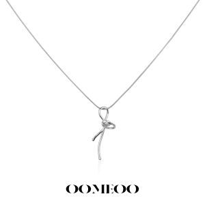 Minimalist Pure Silver Sweet Butterfly Knot Necklace Womens Clavicle Chain Necklace Trendy New 2025 Fresh Design Snake Bone Chain