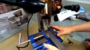 DRILL PRESS VISE 2.5