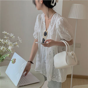 Chic Lace Cut Out V-neck Shirt Womens Summer Stylish Womens Niche Style Puff Sleeves Doll Shirt Mid Length Long Length Tops