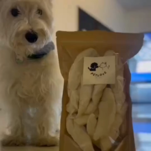 Naturio ขนมสัตว์เลี้ยง อกไก่ อกไก่ฟรีซดราย ขนมฟรีซดราย ขนมแมว ขนมสุนัข อกไก่ฟรีซดราย อกไก่ฟรีซดรายแมว Freeze Dried ฟู้ดเกรด100%