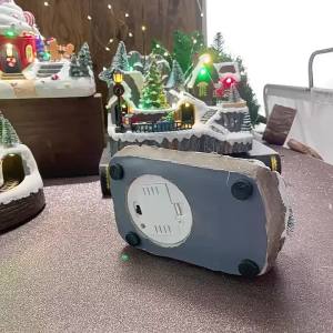 [Pantorastar] เครื่องประดับคริสต์มาสเรซินหมุนได้กล่องดนตรีส่องสว่างตกแต่งรถไฟขบวนเล็กหมุนบ้านในหมู่บ้านคริสต์มาสตกแต่งบ้านยางเรซินคริสต์มาสตกแต่ง