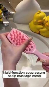 [HCM] Bàn Chải Gội Đầu Mát Xa Da Đầu Bằng silicone Tay Cầm Dài Tiện Lợi-CA666