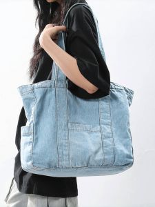 กระเป๋าสะพายไหล่ผ้าเดนิมสไตล์วินเทจสำหรับผู้หญิง ความจุขนาดใหญ่ กระเป๋าถือแบบลำลอง ซิป กระเป๋าเป้สำหรับเดินทาง กระเป๋าสะพายข้างสำหรับผู้ชาย