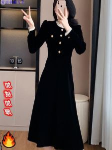 ชุดเดรสยาวทรงเอเอวสูงปิดด้วยกระดุมแขนยาวสไตล์ฝรั่งเศสสำหรับผู้หญิง ฤดูใบไม้ร่วง 2024 ชุดเดรสยาวปานกลางทรงเอ