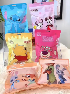 หมีสตรอเบอร์รี่แพทช์อุ่นการ์ตูนเด็กผู้หญิงชุดเครื่องร้อนแพทช์อุ่นให้ความอบอุ่นด้วยตนเองสำหรับนักเรียน