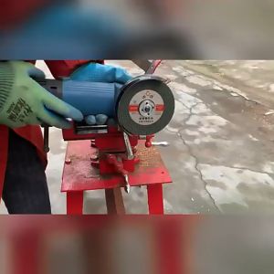 ใบตัดเหล็ก 4 นิ้ว (1 กล่อง 100 ใบ) ตัดสแตนเลส สเตนเลส JYH 4 นิ้ว ( 107 mm ) บตัด 4 นิ้ว 100ใบ Metal Cutting Disc Angle Grinder Grinding Wheel Stainless Steel Grinding Cutting Disc Blade Wheel