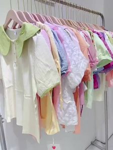 《229》 Áo blouse chiffon tay phồng ngắn tay cho phụ nữ mùa hè 2025 Áo blouse hoa xinh xắn phong cách  mới cho bé gái bán buôn