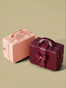 MIMANI | Red Travel Case Gift Bag