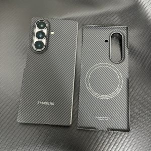 Carbon Fiber Kevlar Ultra-Thin Drop-Proof Phone Case