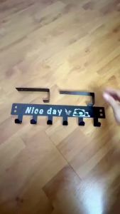 Móc treo đồ treo quần áo sau cửa Nice Day màu đen bằng thép chống gỉ LAZYL