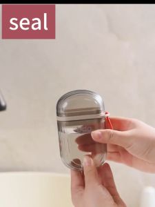 กล่องเก็บแปรงสีฟันสำหรับเดินทาง - วัสดุคุณภาพสูง กันน้ำ กันฝุ่น พร้อมช่องจัดเก็บเป็นระเบียบ HE0116