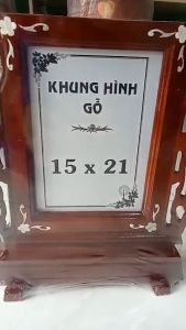 KHUNG ẢNH THỜ GỖ 15X21 CAO CẤP CÓ CHÂN ĐẾ