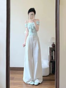 VKSOD | ชุดเสื้อยืดแขนสั้นไหล่เดียวและกางเกงยีนส์เอวสูงหลวมๆ สำหรับผู้หญิงในช่วงฤดูร้อนปี 2025 ชุดสองชิ้นแบบลำลอง