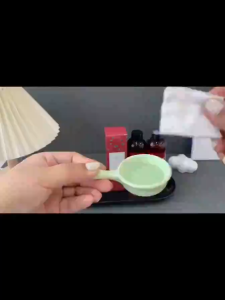 【buy1take1】Vitamin C Whitening Toner Orange Peeling Toner Remove Melasma Acne Refine Pores Reduces Dark Spots Deeply Hydrating Moisturizing & Brighten Complexion VC TONER