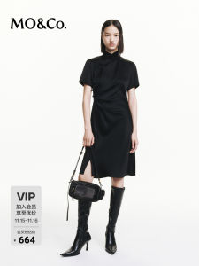 MO＆Co. Modernized Cheongsam Dress High Waist Midi Skirt Short Sleeve Pure Color Street Style Gauze Pleated Stand Collar Slit