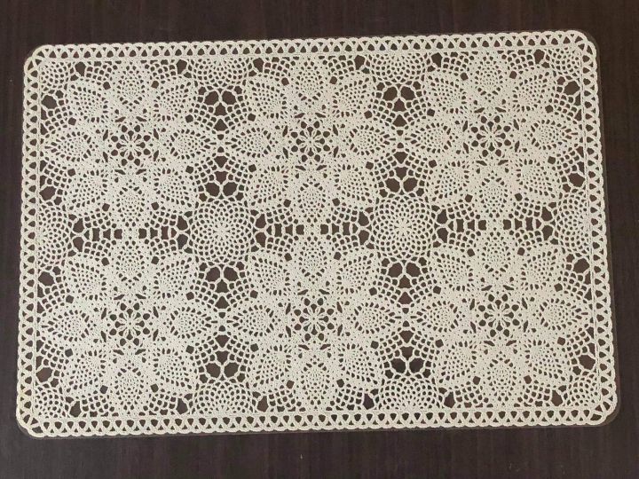 Elegant%20floral%20transparent%20PVC%20placemat%20design%207%20-%20Image%204