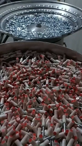 100-500ชิ้น/ซอง ตะปูเครื่องยิงดอกตะปูแรงดันสูง ตะปูรุ่นมีรูแขวน 25มม ตะปูยึดท่อ ใช้คู่กับเครื่องยิงดอกตะปูแรงดันสูง เหมาะกับปืนยิงตะปูด้วยมือ 7.3มม