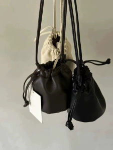 Unique Design Womens Mini Bucket Bag Summer New Leather Crossbody Shoulder Bag Cloud Small Bag Soft Tanned Sheep Leather