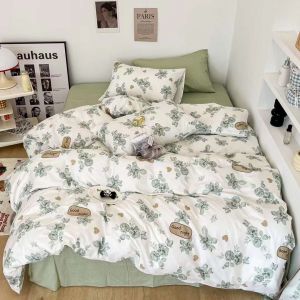 (MẪU MỚI 2022) Bộ Vỏ chăn ga gối Cotton Living 100% NHỮNG BÔNG HOA BÔNG GÒN XINH XẮN vẫn mang vẻ đẹp lạ mắt mộc mạc