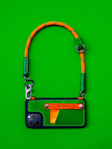 เคสโทรศัพท์มือถือหนังแท้พร้อมสายสะพายไหล่แบบหนีบสองเส้นสำหรับ Apple 16promax 15 14pro ป้องกันการตกหล่น พร้อมขาตั้งโทรศัพท์