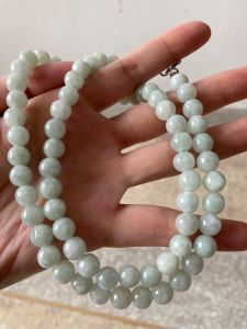 สร้อยคอ สร้อยคอหยก สร้อยคอหยกแท้ สร้อยคอหยกดิบ สร้อยคอหยกพม่า สร้อยคอหยกพม่าดิบแท้ Jadeite Type A ขนาด 8 มม. ยาว 22.5”