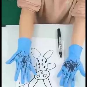 Kids Disposable Nitrile Gloves 5-15 Years Powder Free Students Children Gloves for Crafting Painting Gardening Cleaning Gloves