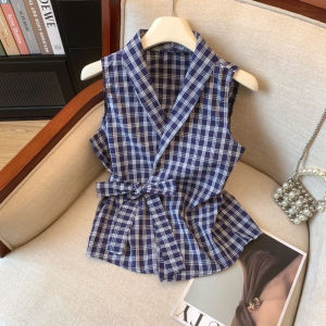 เสื้อกั๊กคอวีผูกโบว์ลายผีเสื้อ เสื้อแขนกุดทรงเข้ารูป ผ้าโพลีเอสเตอร์ ระบายอากาศได้ดี ทรงเข้ารูป แขนกุด ปกติ แขนกุด ปกติ