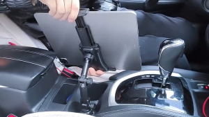 Car Tablet Phone Holder Stand Mount 360 Rotating Cup Drink Bottle Adjustable Extendable