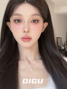 Simple Versatile Small Square Sugar Necklace Short Luxury Feel Square Diamond Embedded Design Sense Clavicle Chain Fashion Jewelry