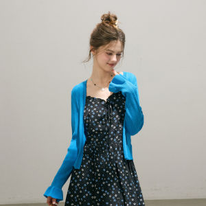 3COLOUR·S | Lace Hollow Short Cardigan Sweater