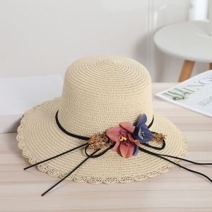 New 2025 Summer Large Floral Straw Hat Thin Breathable Outdoor Womens Sun Hat Simple Korean Style Youthful round Top Cap