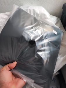 ถุงหูหิ้วดำ เกรดA ไม่มีกลิ่น ถุงหิ้ว ถุงหูหิ้ว ถุงขยะ ถุงดำ  แบบ เเข็งแรง ทนรับน้ำหนักได้เยอะ จำนวนใหม่เยอะ คุณภาพดี หนา