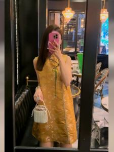 New Chinese Style Yellow Sleeveless Dress Womens Summer High End Beautifully Reformed Cheongsam Midi Skirt H Version