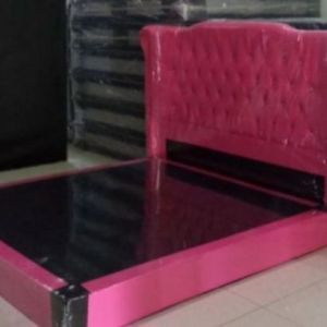 Divan Jaguar 180x200 Dipan jaguard Dipan Ranjang Sultan nomer 1