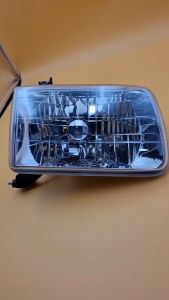 ไฟหน้า โคมไฟหน้า โตโยต้า ไทเกอร์ TOYOTA HILUX TIGER ปี 1999-2001 ราคาที่เหมาะสม ไฟตาหน้า ตราเพชร Diamond